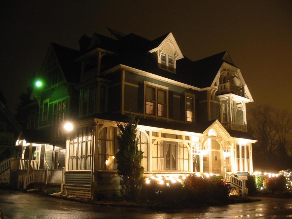 Victoria'S Historic Inn Wolfville Kültér fotó